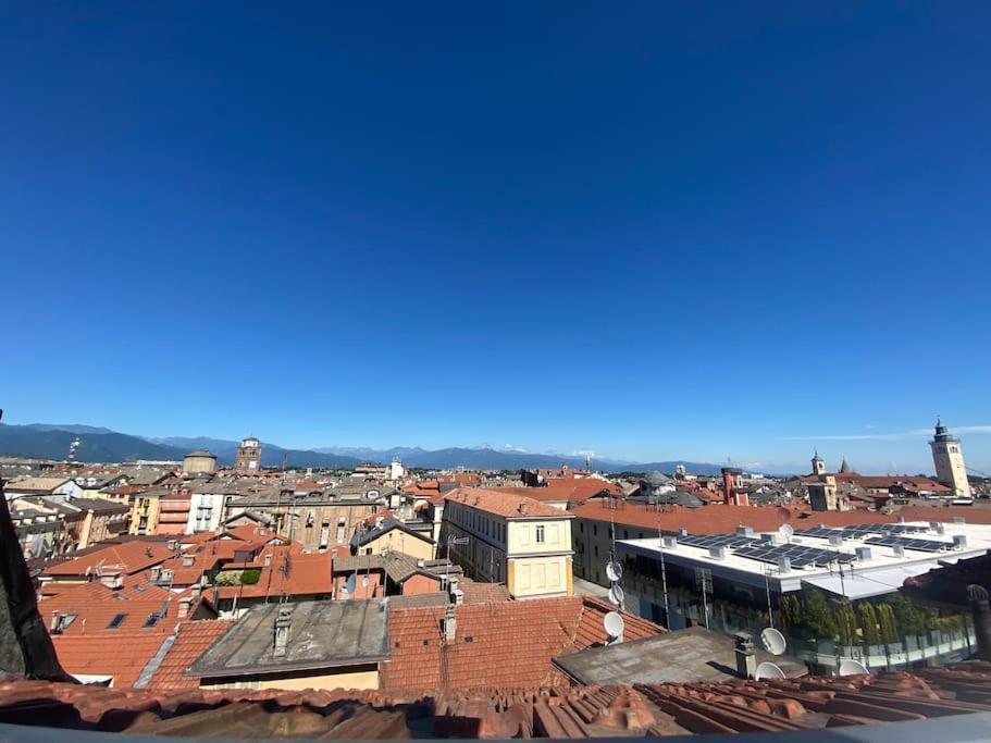 Appartement Deliziosa Mansarda Con Vista Panoramica à Coni Extérieur photo