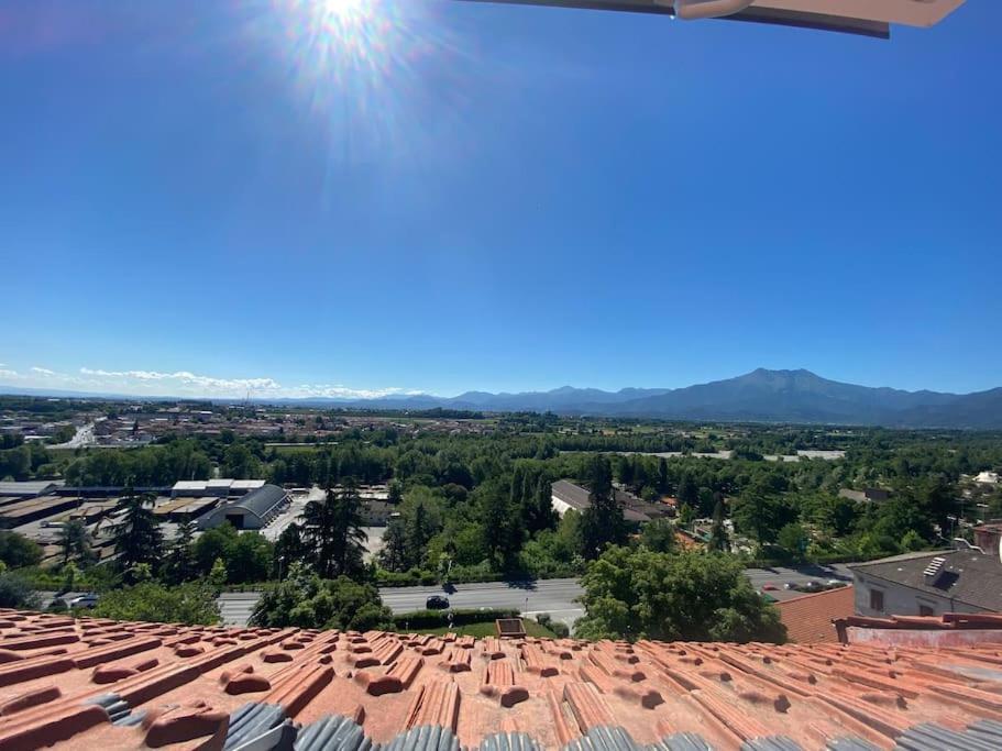 Appartement Deliziosa Mansarda Con Vista Panoramica à Coni Extérieur photo